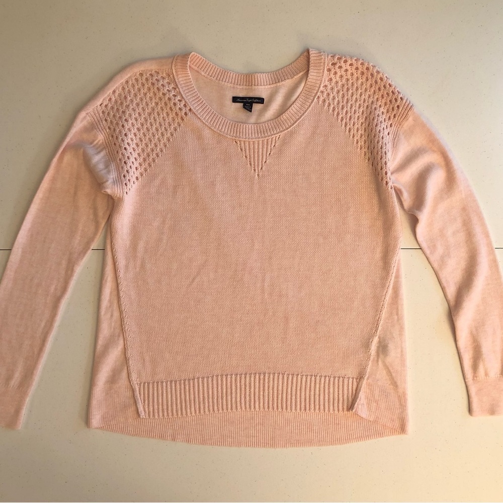 American Eagle Outfitters Women's Long Sleeve Pink Sweater Size M
